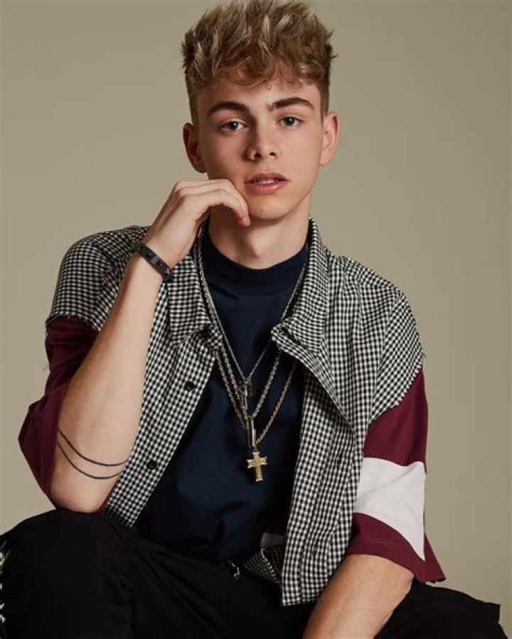 Corbyn Besson Images celebzbiography.com
